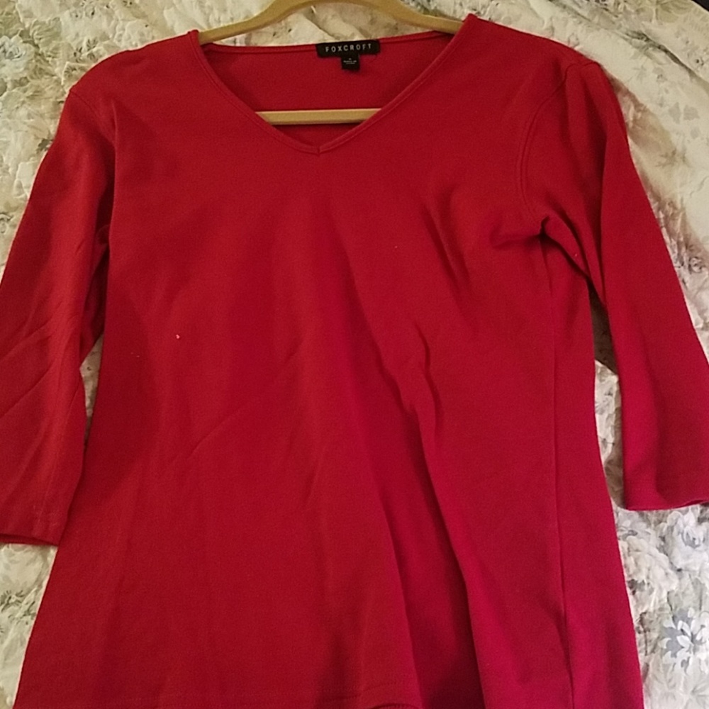 3/4 Red Sleeve top